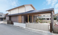 天然素材を活かした桧造りの家