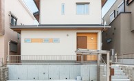子育てにやさしい天然木の家