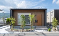 天然木が香るコンパクト平屋<BR>規格住宅「ふたりVer.1」