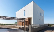 居心地の良い吹き抜けリビングのある家