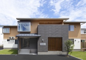 フレンズ中杉Ⅲ（サービス付高齢者住宅）