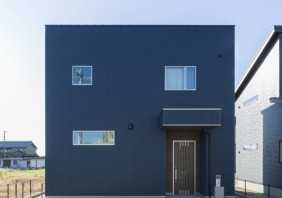 モダンで収納豊富な住まい【杜の家】