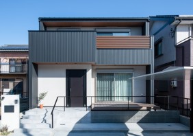 元社員の建てる家