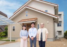 フレンチカントリーの家