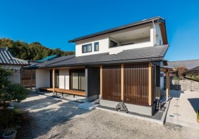 古材を再利用し思い出とともに住み継ぐ家