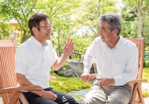 LDKから見渡す四季の彩りが美しい数寄屋風平屋