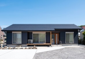 平屋で過ごす桧造りの住まい