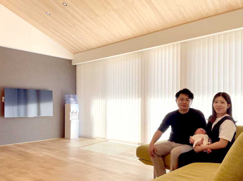 四季を感じて暮らす 大きなLDKと坪庭のある平屋